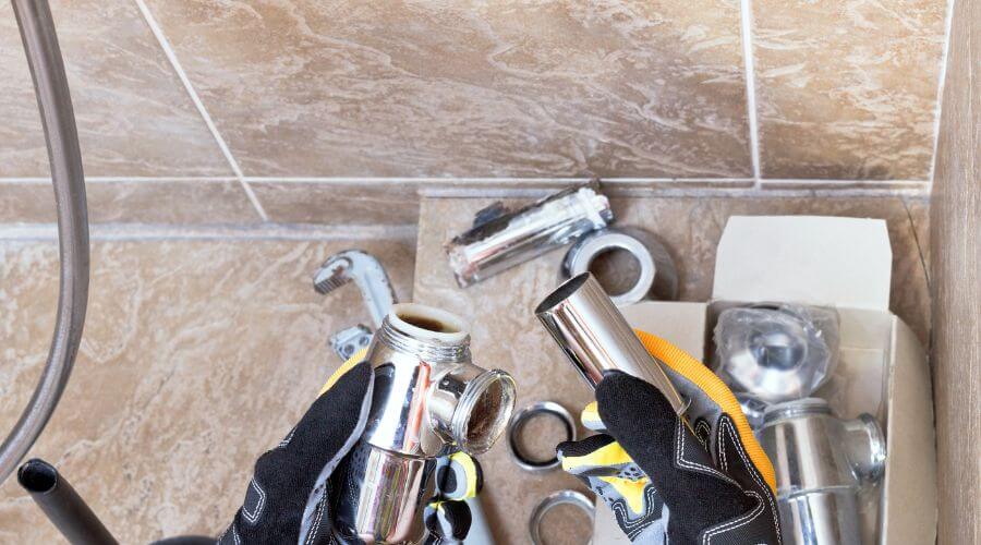 Professional gutter cleaning in Neenah, WI